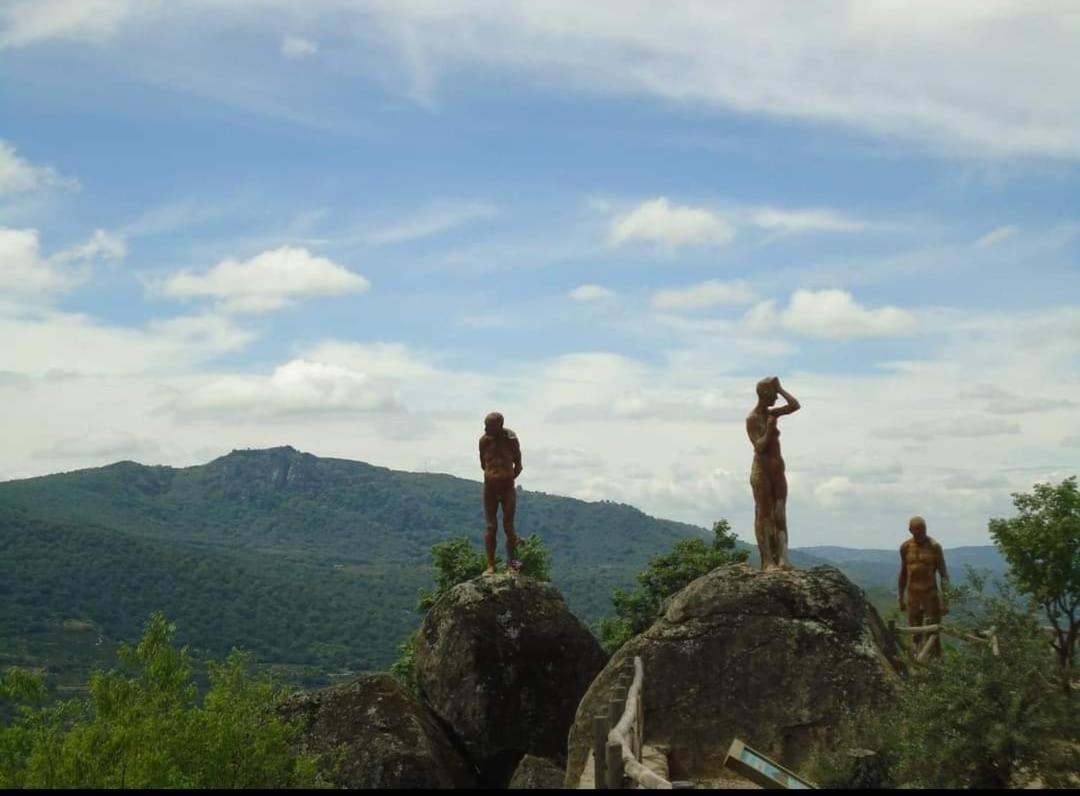 El Nido, Casa Rural Casas del Castanar Luaran gambar